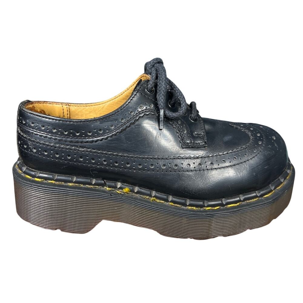 Vintage Dr. Martens Made in England Black Platform Wingtip Oxfords Size 5